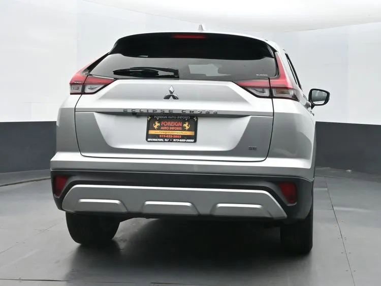 Used 2024 Mitsubishi Eclipse Cross SE image 8
