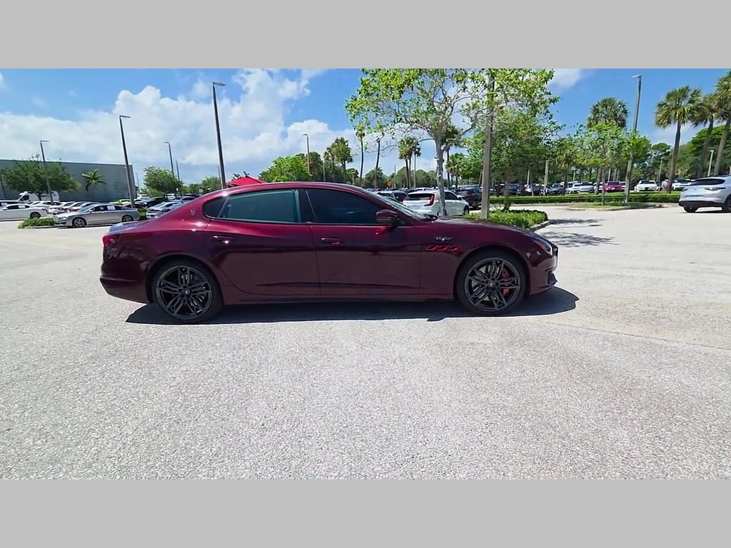 Used 2022 Maserati Quattroporte Trofeo RWD image 36