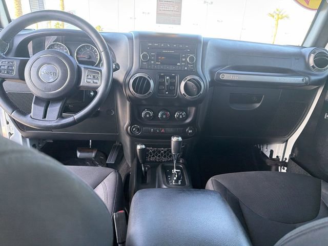 Used 2015 Jeep Wrangler Unlimited Sport w/ Quick Order Package 24S AWD/4WD image 13
