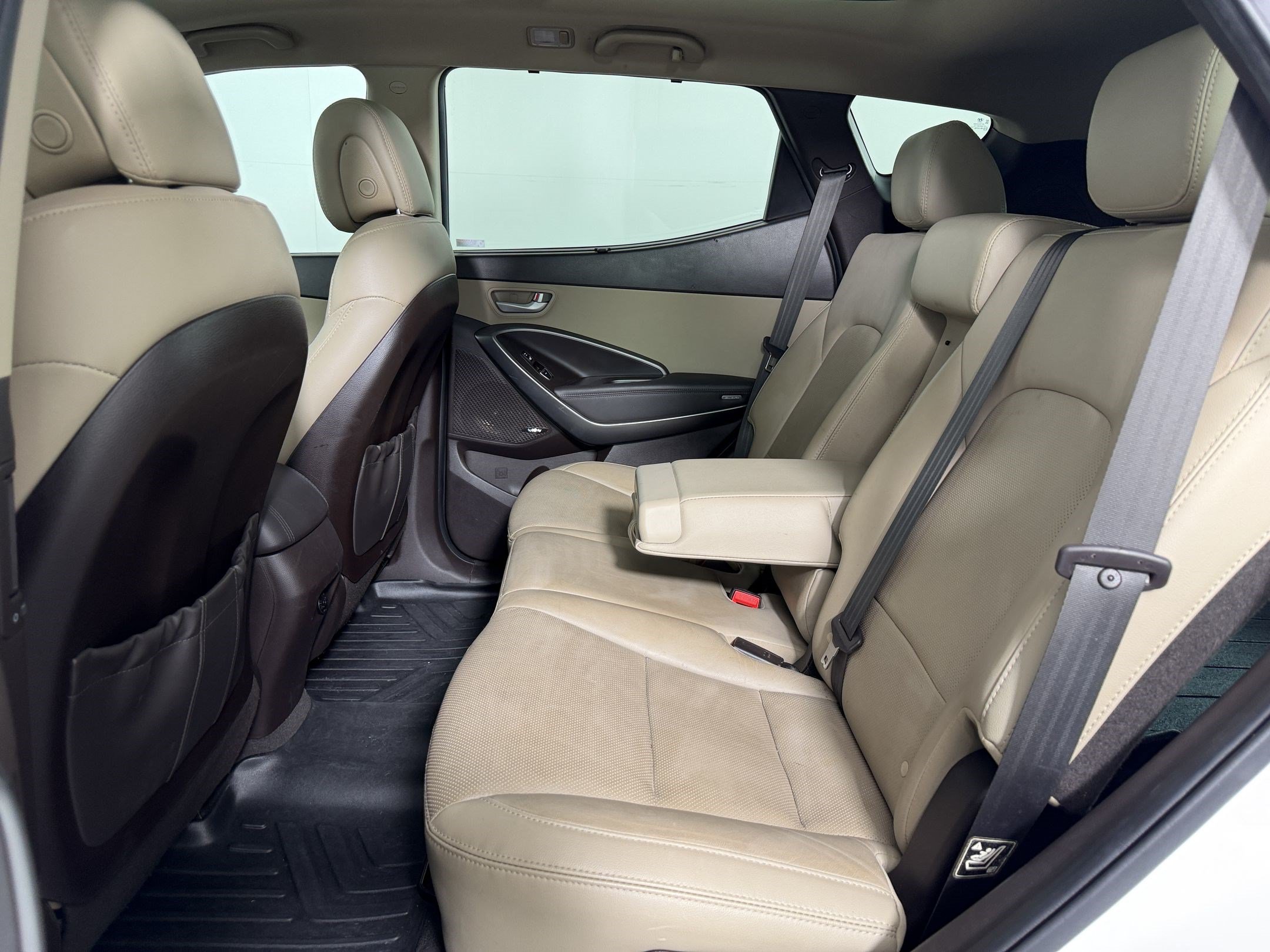 Used 2017 Hyundai Santa Fe Sport w/ 2.4L Tech Package 04 FWD image 22