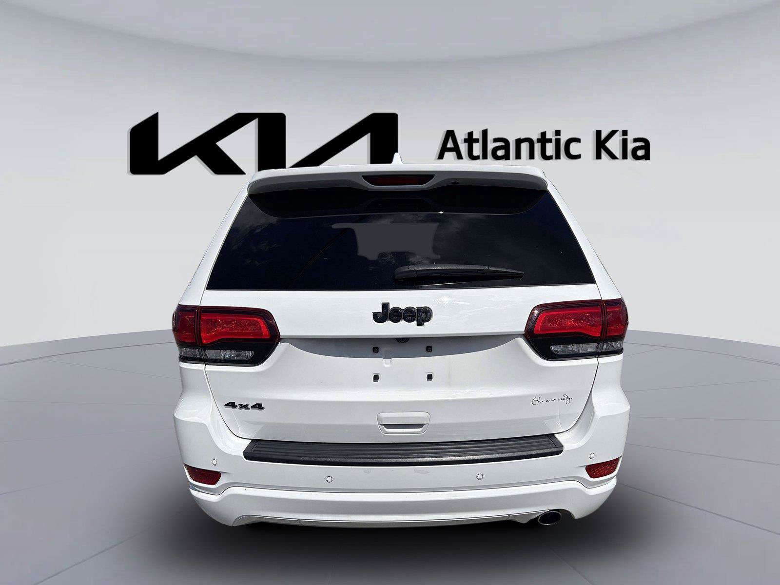 Used 2021 Jeep Grand Cherokee Laredo X AWD/4WD image 7