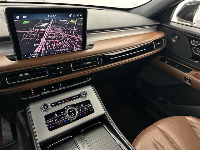 Used 2023 Lincoln Aviator Reserve w/ Jet Package image 29