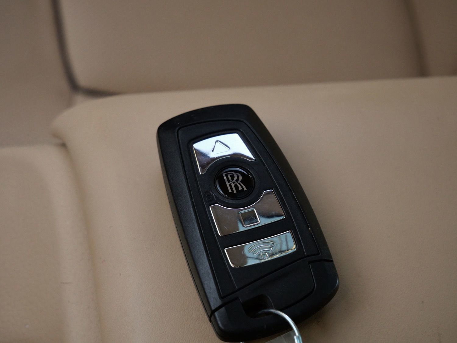 Certified 2013 Rolls-Royce Ghost image 14