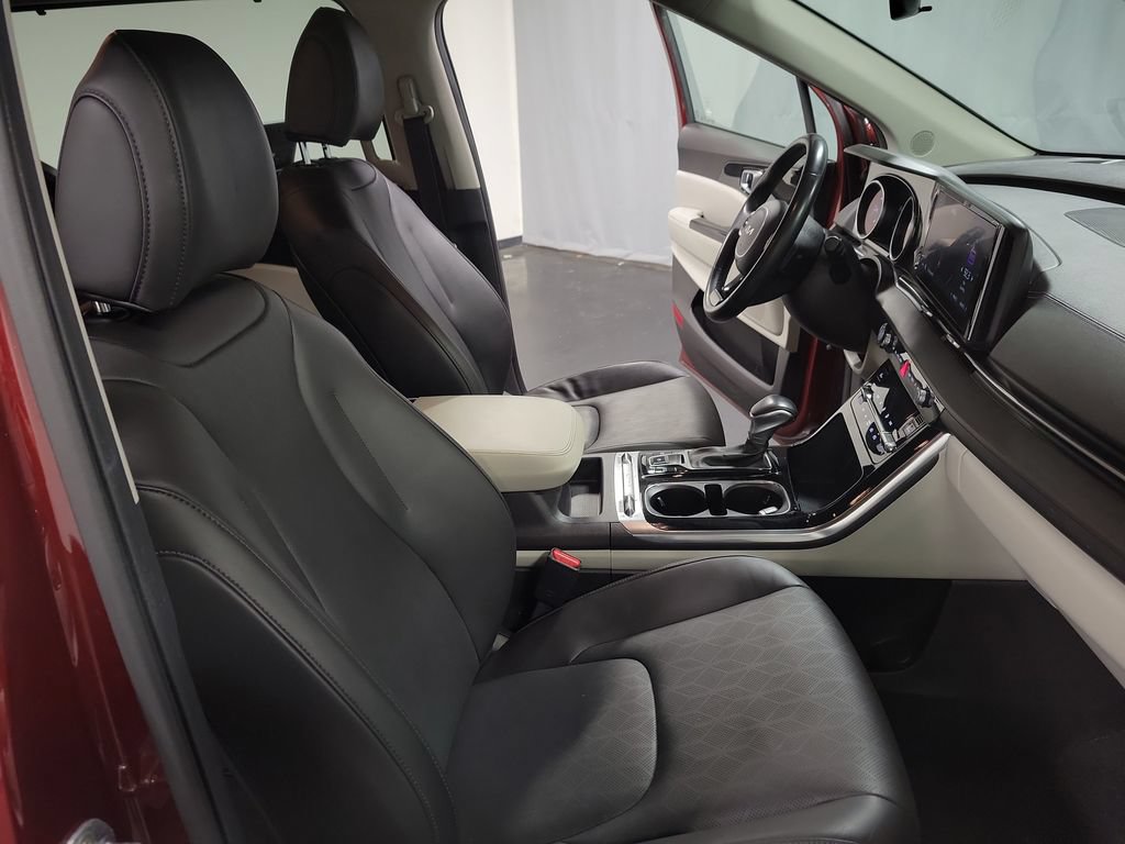 Used 2022 Kia Carnival SX FWD image 26