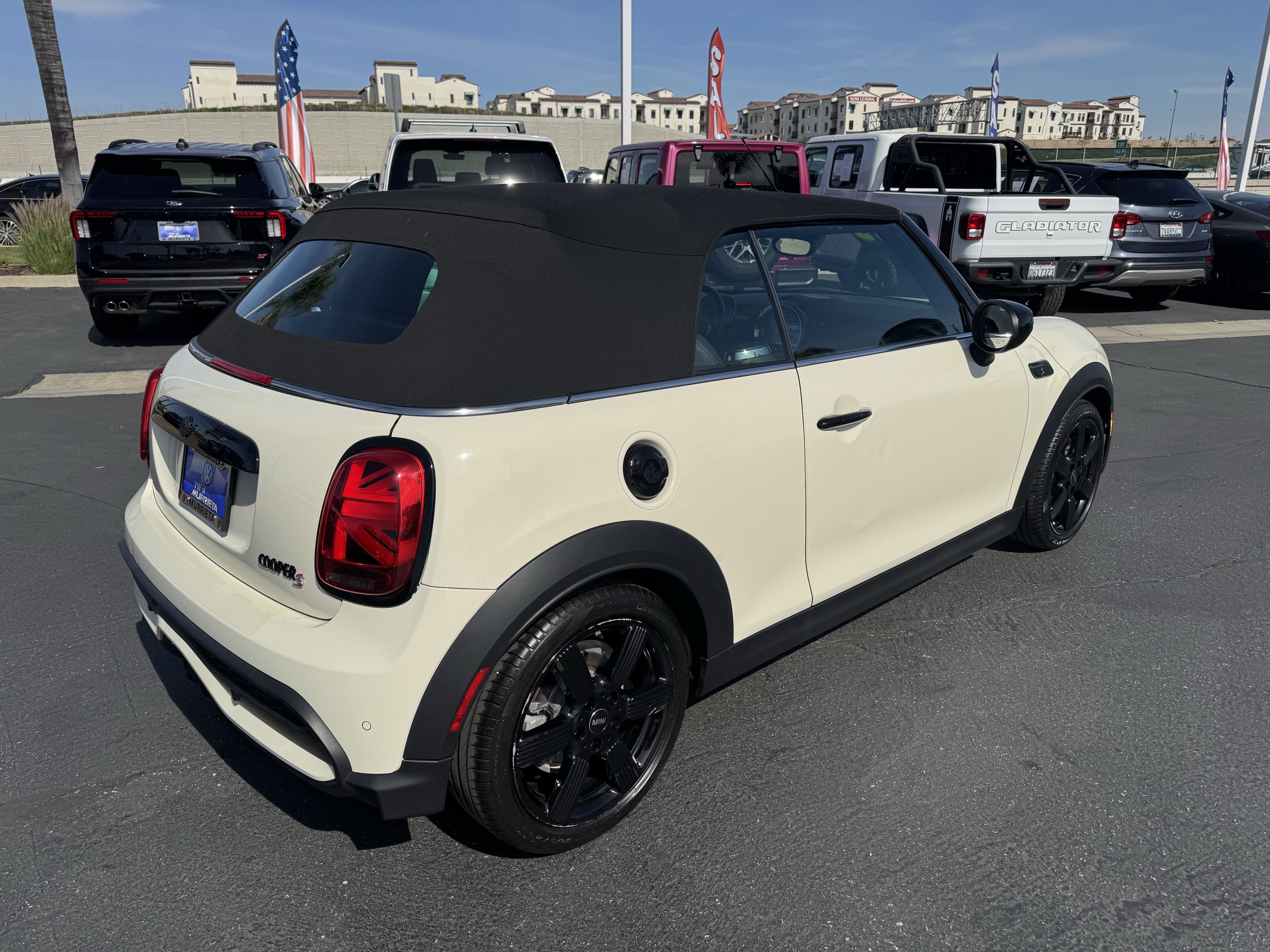 Used 2023 MINI Cooper S image 10