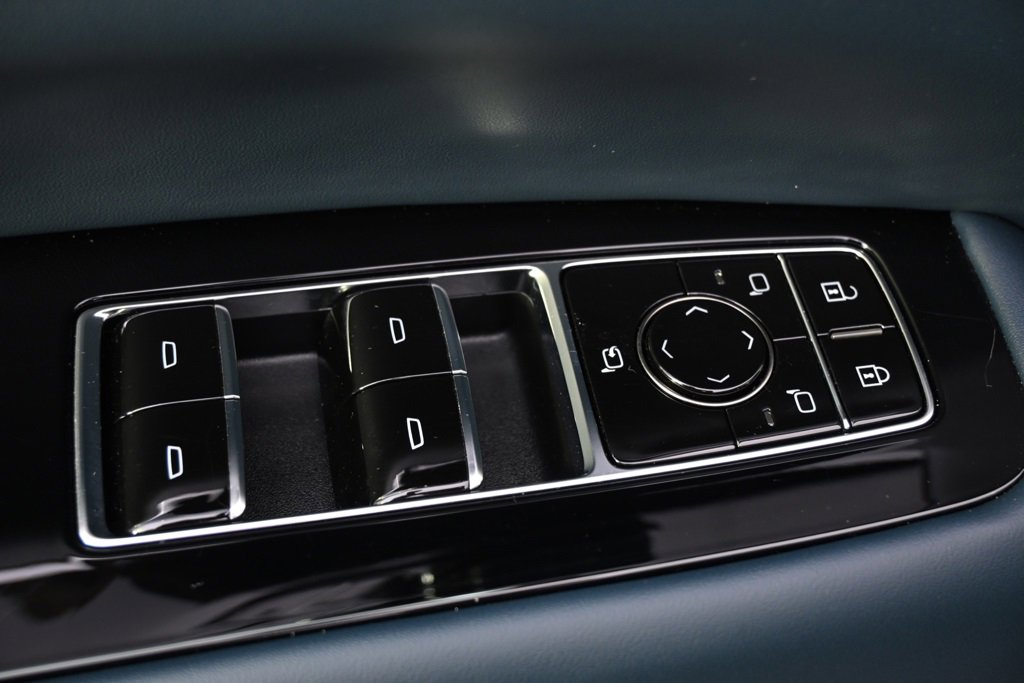 New 2025 Cadillac Escalade IQ Sport 2 image 24