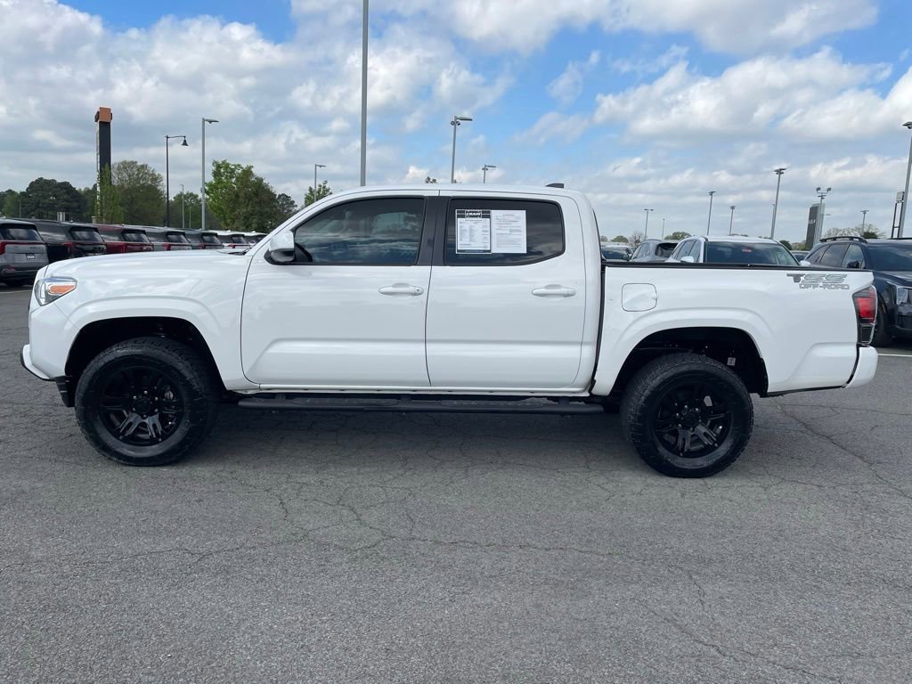 Used 2022 Toyota Tacoma SR w/ SR Convenience Package image 4