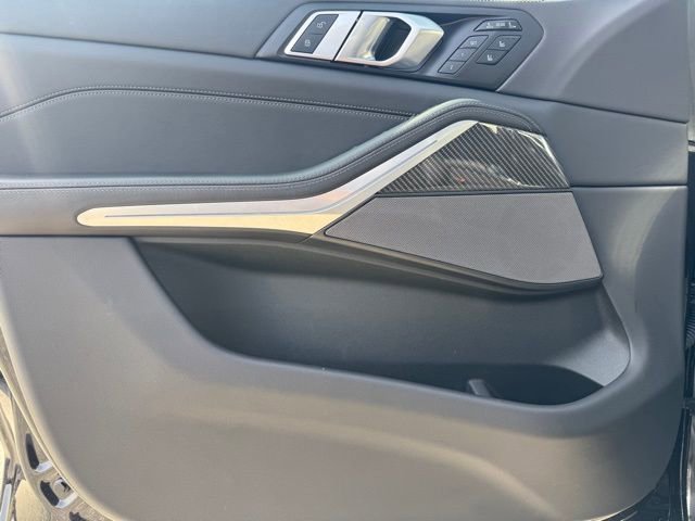 Certified 2026 BMW X7 M60i image 12