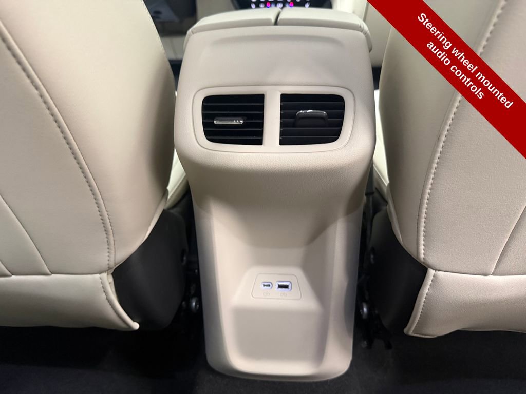 Used 2023 Buick Envision Preferred image 38