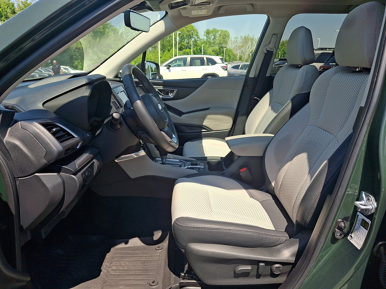 Certified 2024 Subaru Forester Premium AWD/4WD image 14