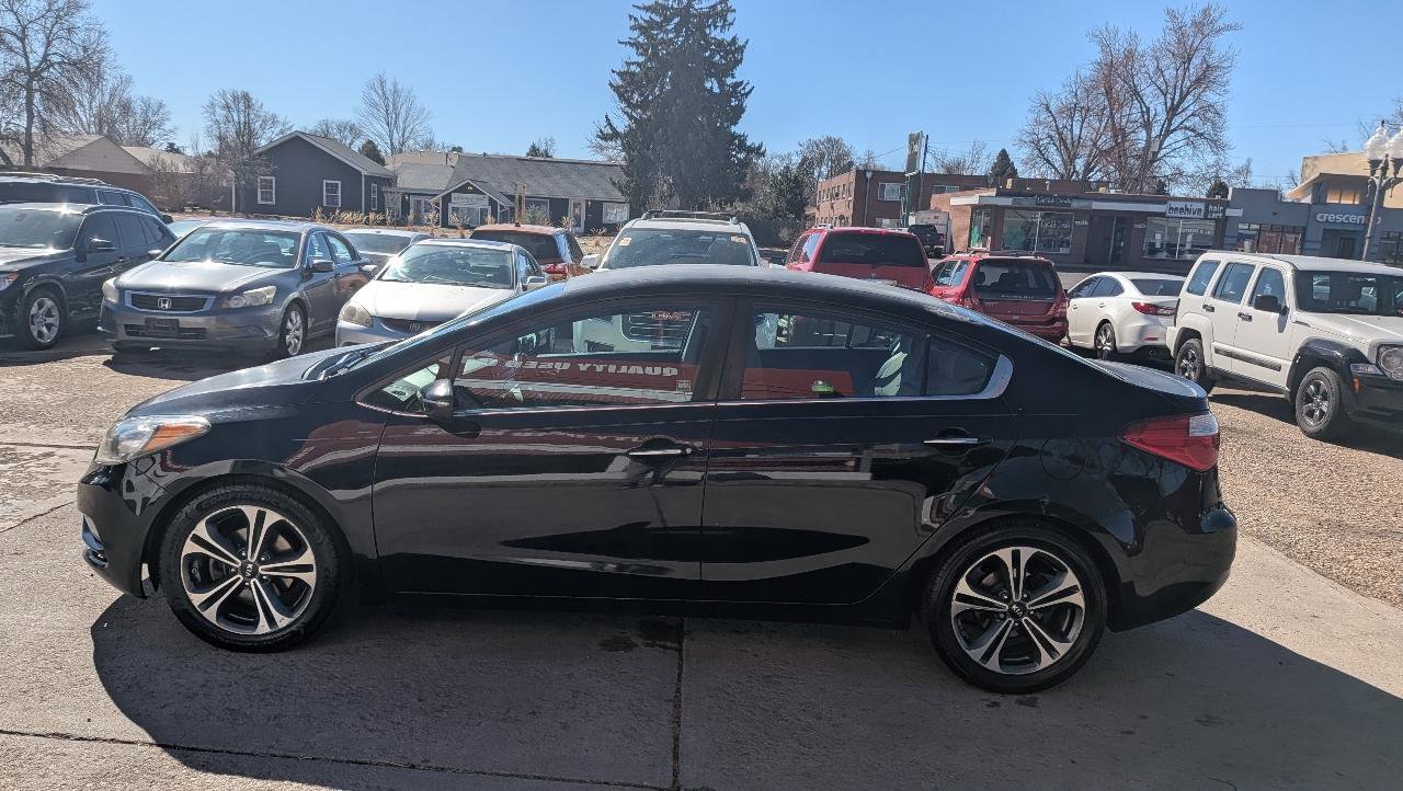 Used 2015 Kia Forte EX w/ UVO Package W/17" Alloys image 8