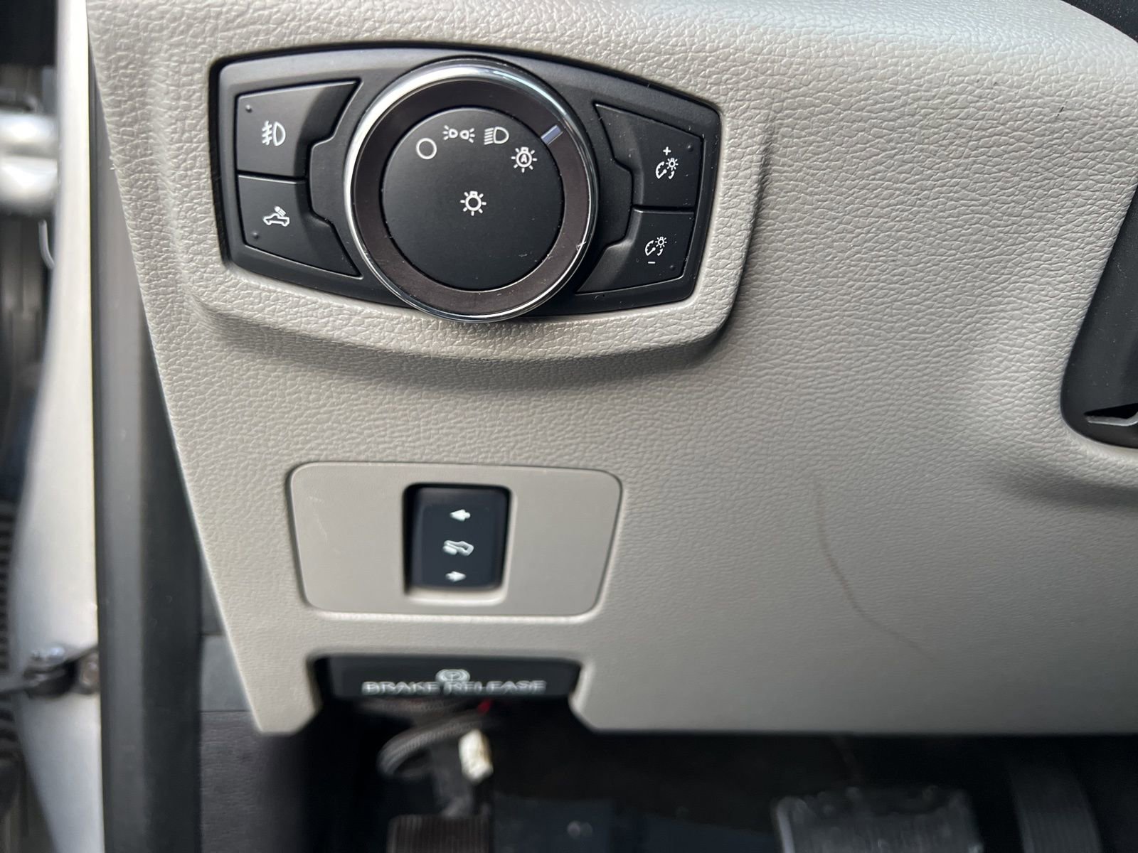 Used 2017 Ford F250 XLT w/ XLT Value Package image 24