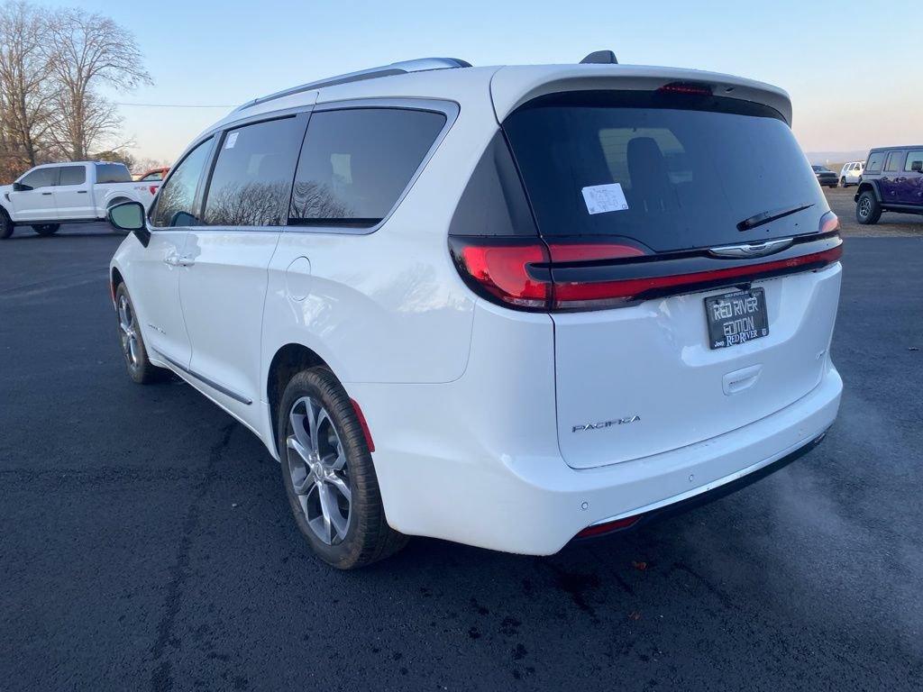 New 2026 Chrysler Pacifica Pinnacle AWD/4WD image 7