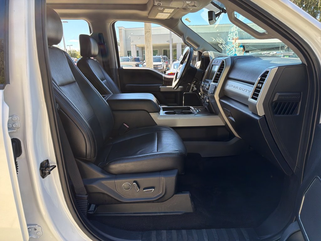 Used 2018 Ford F250 Lariat w/ FX4 Off-Road Package AWD/4WD image 30