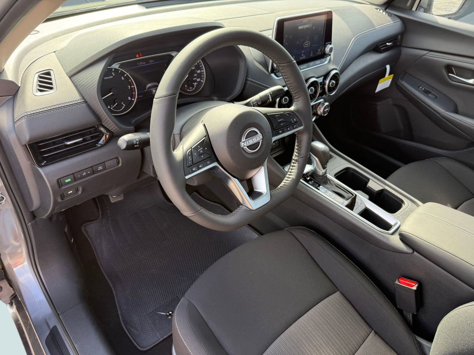 New 2025 Nissan Sentra SV w/ All-Weather Package image 4