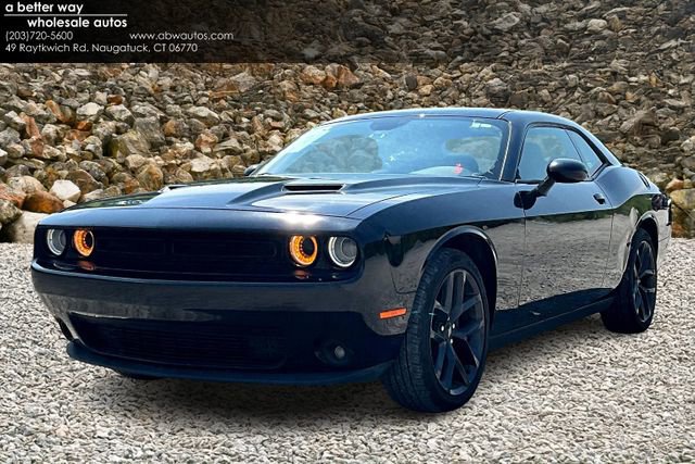 Used 2019 Dodge Challenger SXT w/ Blacktop Package