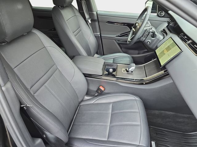 Used 2025 Land Rover Range Rover Evoque S image 12