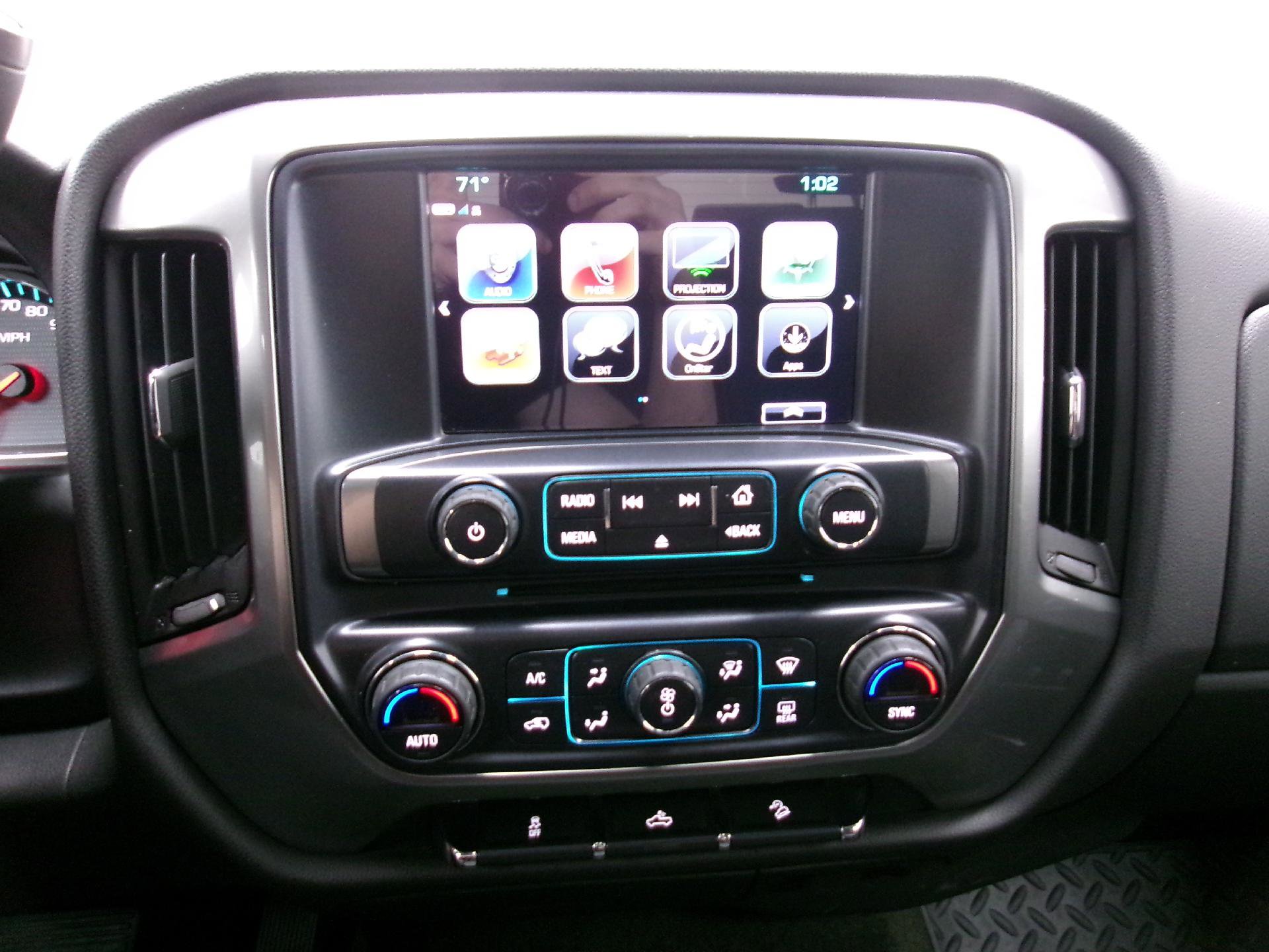 Used 2017 Chevrolet Silverado 1500 LT w/ All Star Edition AWD/4WD image 14