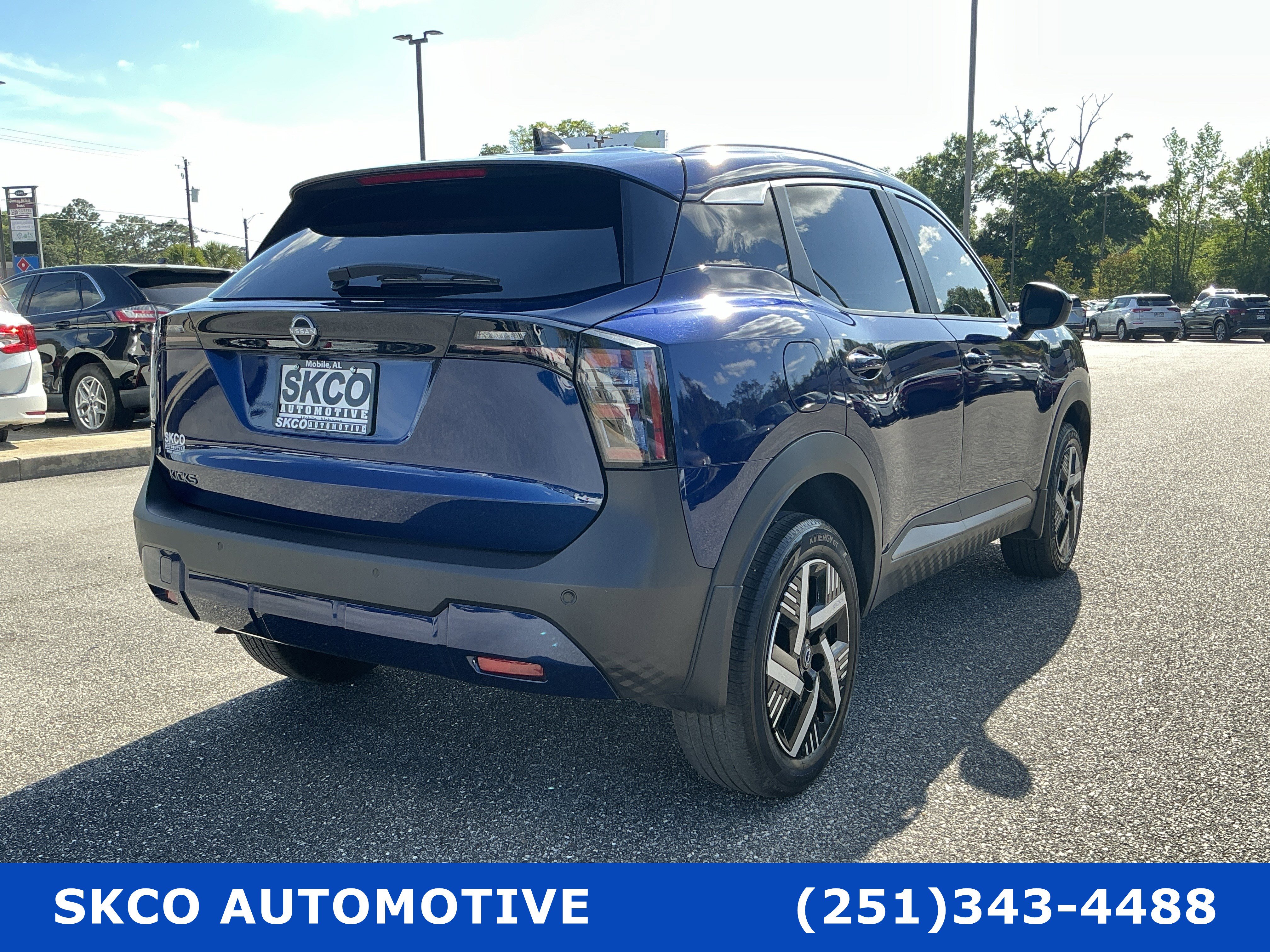 Used 2026 Nissan Kicks SV image 5