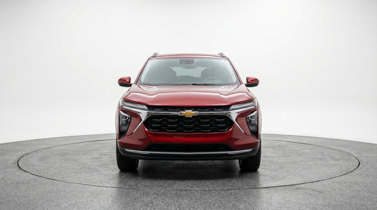 Used 2025 Chevrolet Trax LT FWD image 2