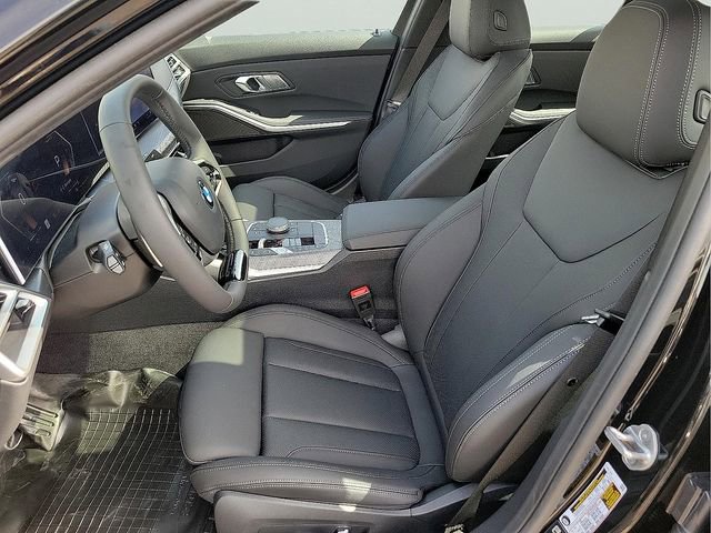 Used 2026 BMW 330i xDrive Sedan w/ Premium Package AWD/4WD image 19