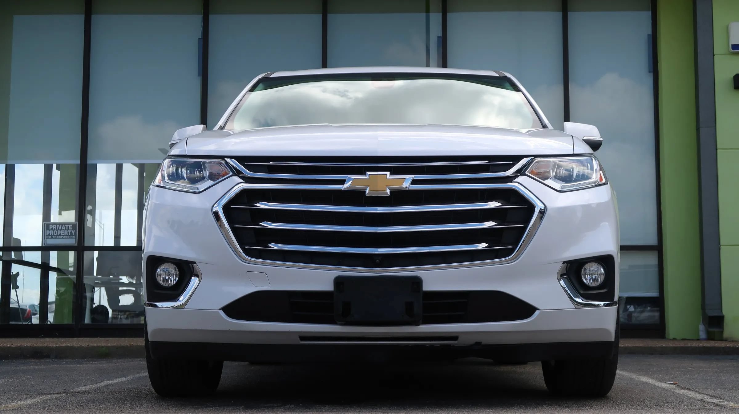 Used 2021 Chevrolet Traverse High Country FWD image 3