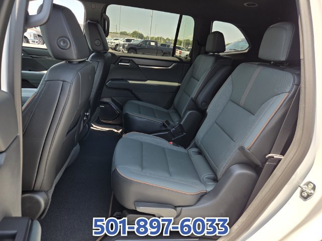 Used 2026 GMC Acadia AT4 AWD/4WD image 10