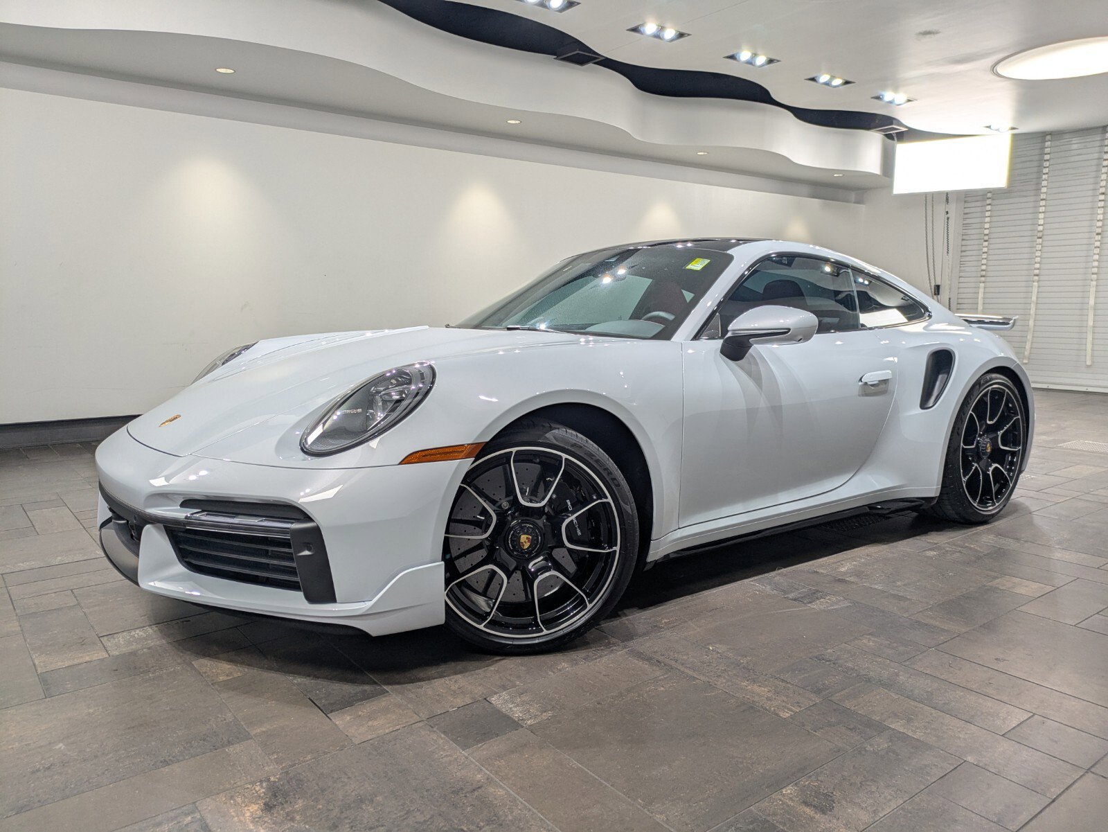 Used 2025 Porsche 911 Turbo S image 1