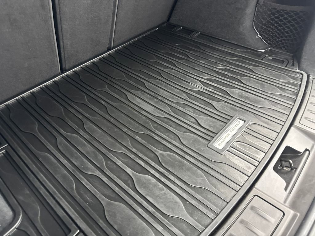 Used 2023 Land Rover Range Rover Evoque S image 80