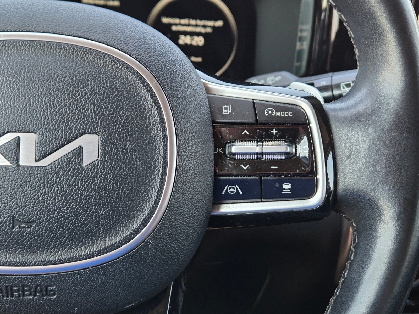 Used 2022 Kia Sorento SX FWD image 25