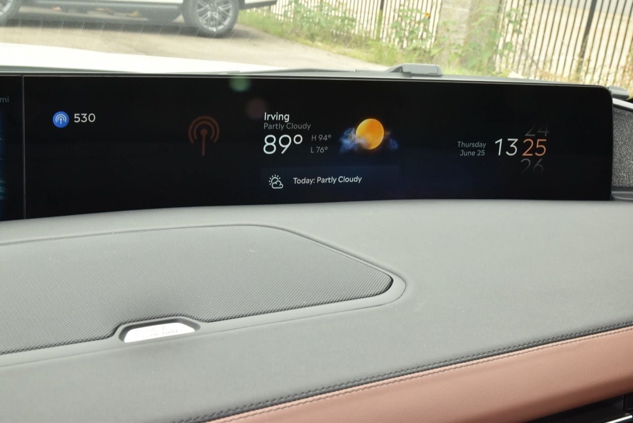 New 2026 Lincoln Navigator Reserve AWD/4WD image 28