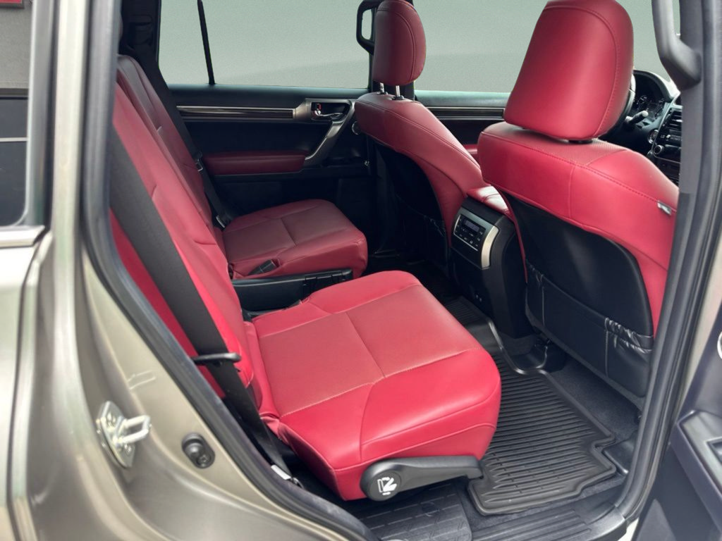 Used 2023 Lexus GX 460 Premium AWD/4WD image 24