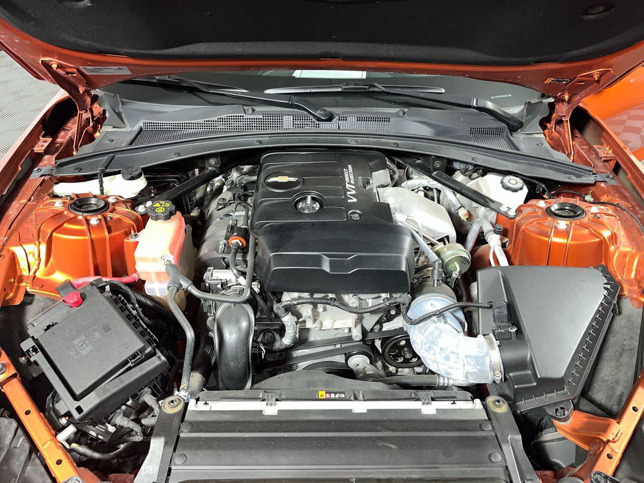 Used 2022 Chevrolet Camaro LT w/ Technology Package RWD image 12