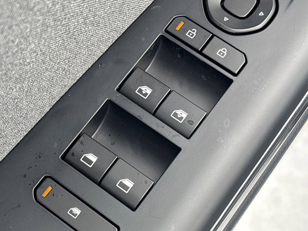 New 2025 Kia K4 EX image 24