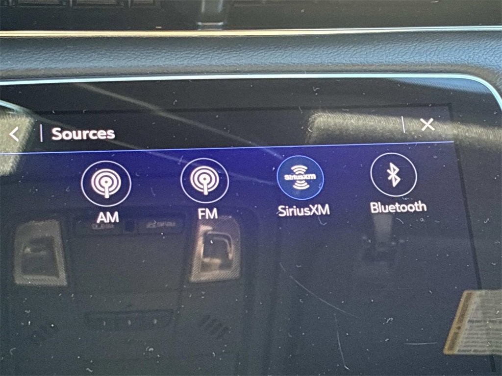 Used 2023 Cadillac XT4 Premium Luxury image 36