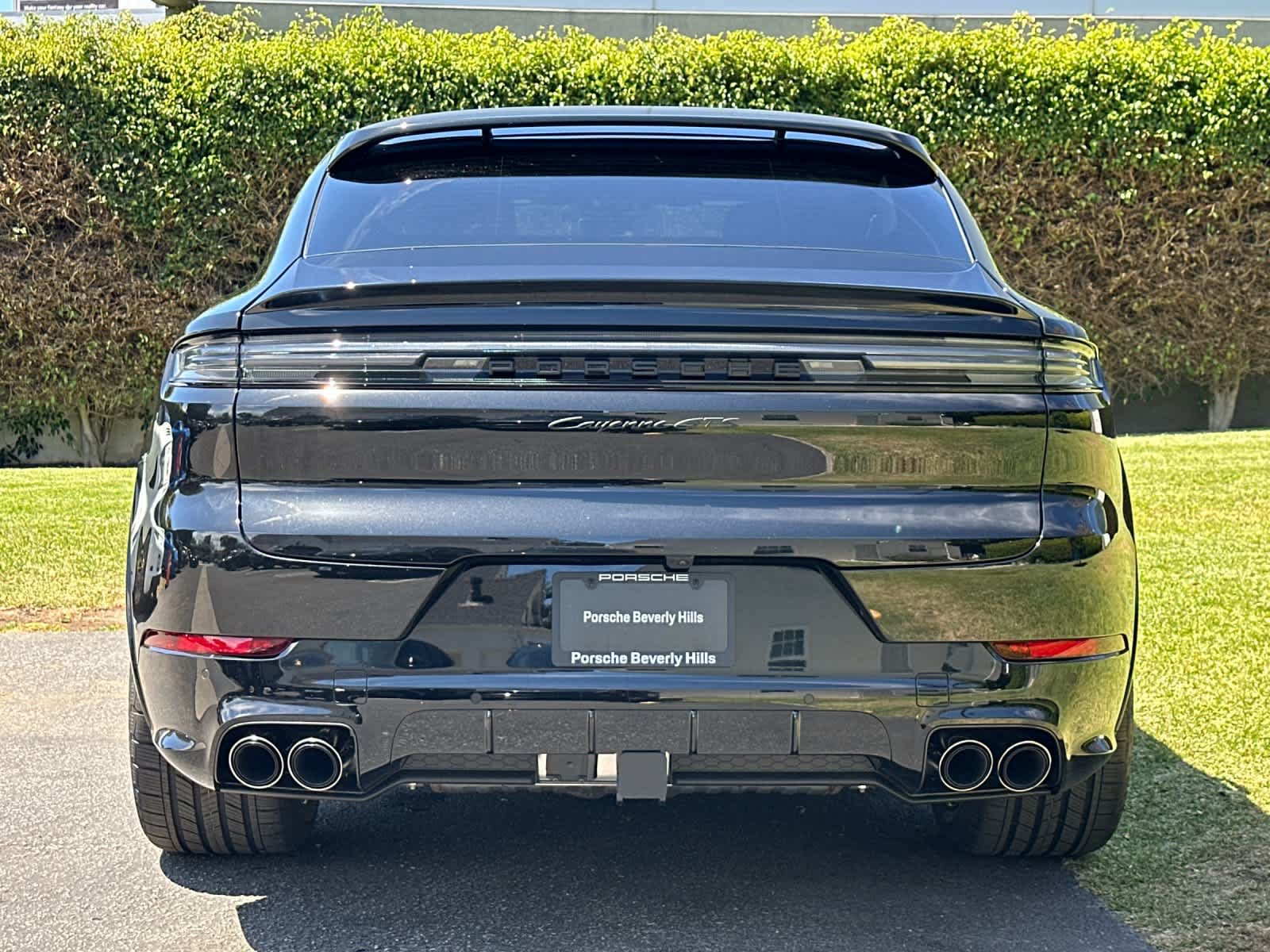 New 2026 Porsche Cayenne GTS AWD/4WD image 7