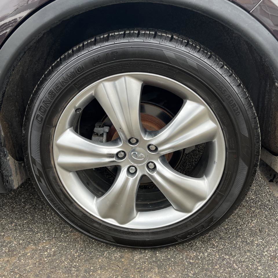 Used 2009 INFINITI FX35 AWD w/ Navigation Pkg image 25