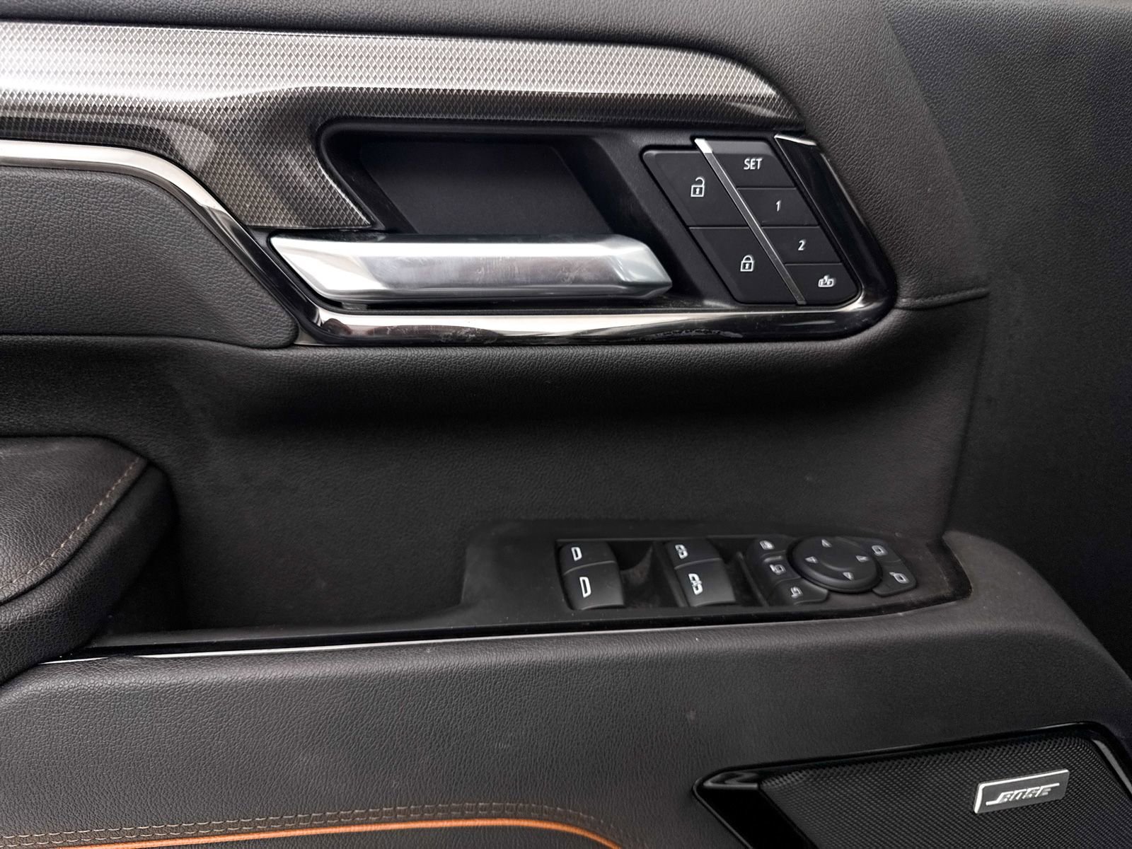 Used 2025 GMC Sierra 2500 AT4 w/ AT4 Premium Plus Package AWD/4WD image 27