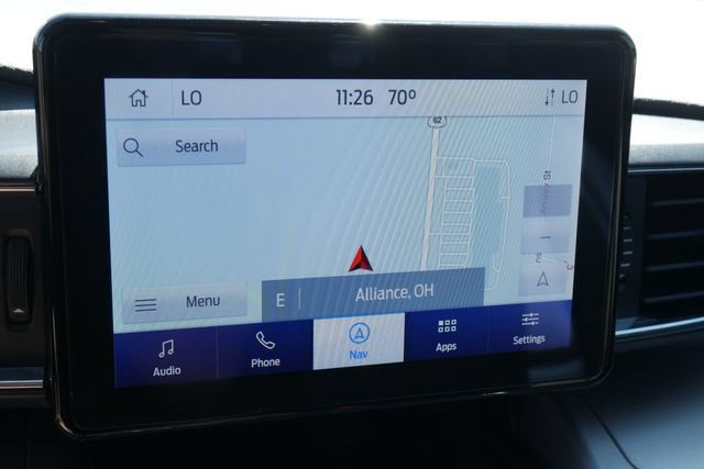 Used 2022 Ford Explorer XLT w/ Equipment Group 202A AWD/4WD image 4