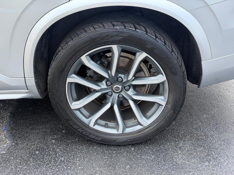 Used 2019 Volvo XC90 T6 Momentum AWD/4WD image 8