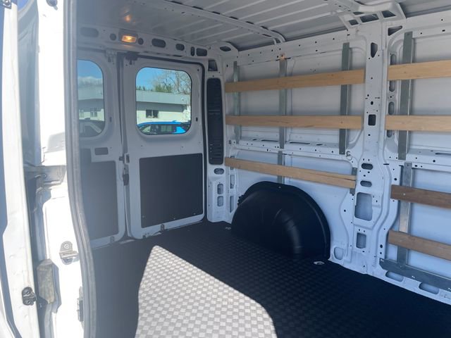 Used 2023 RAM ProMaster 2500 image 5