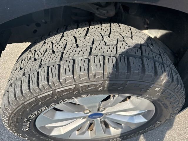 Used 2017 Ford F150 XL w/ Equipment Group 101A Mid AWD/4WD image 10