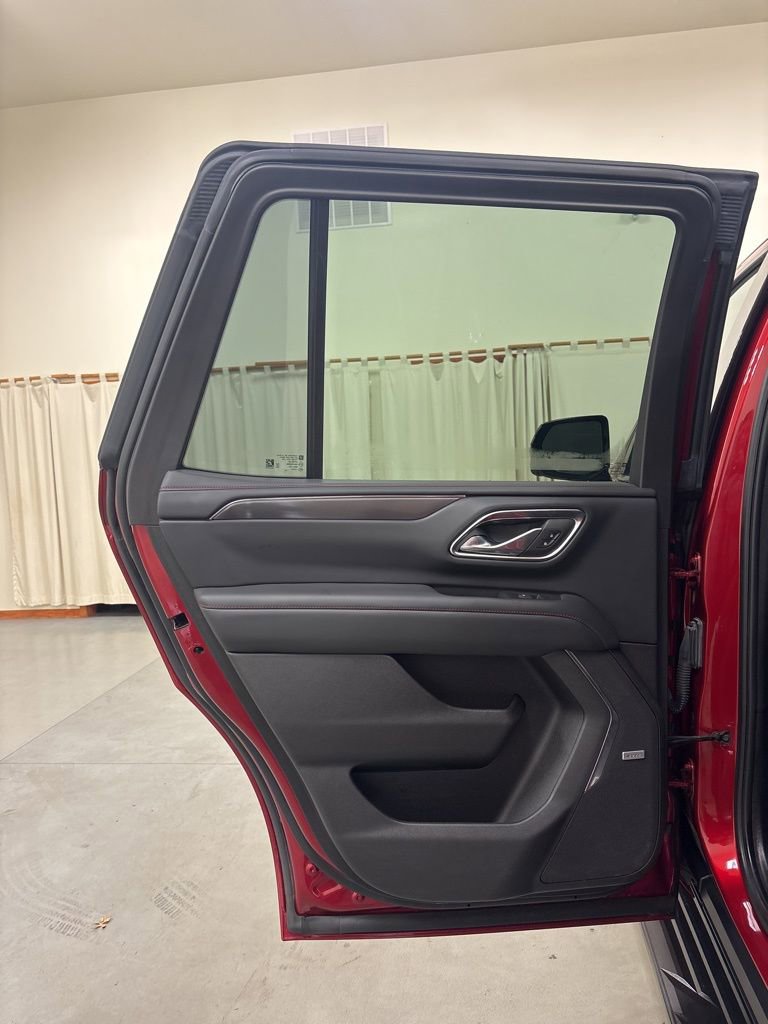Used 2023 Chevrolet Tahoe RST w/ Luxury Package image 27