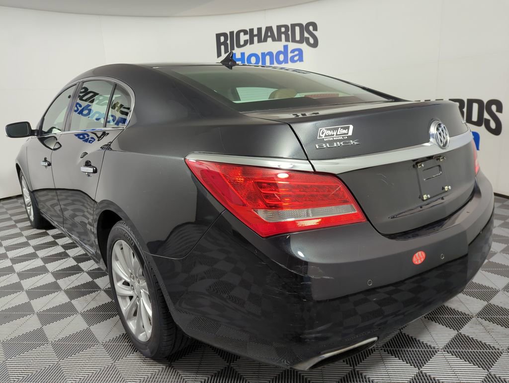 Used 2014 Buick LaCrosse Leather FWD video 2