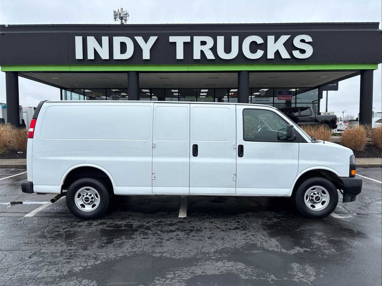 Used 2023 GMC Savana 2500 Extended w/ Driver Convenience Package image 1