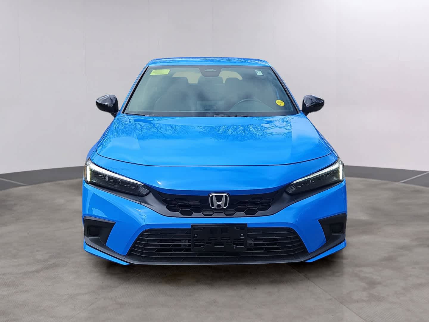 Used 2023 Honda Civic Sport image 2