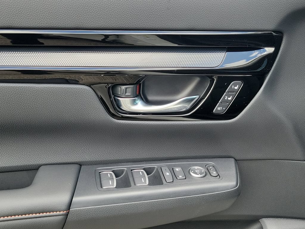 Used 2026 Honda CR-V Sport Touring image 27