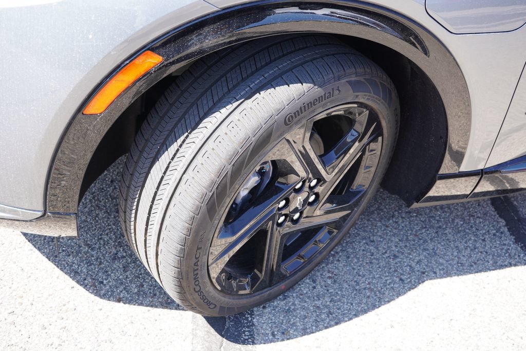 New 2026 Chevrolet Equinox EV RS AWD/4WD image 9