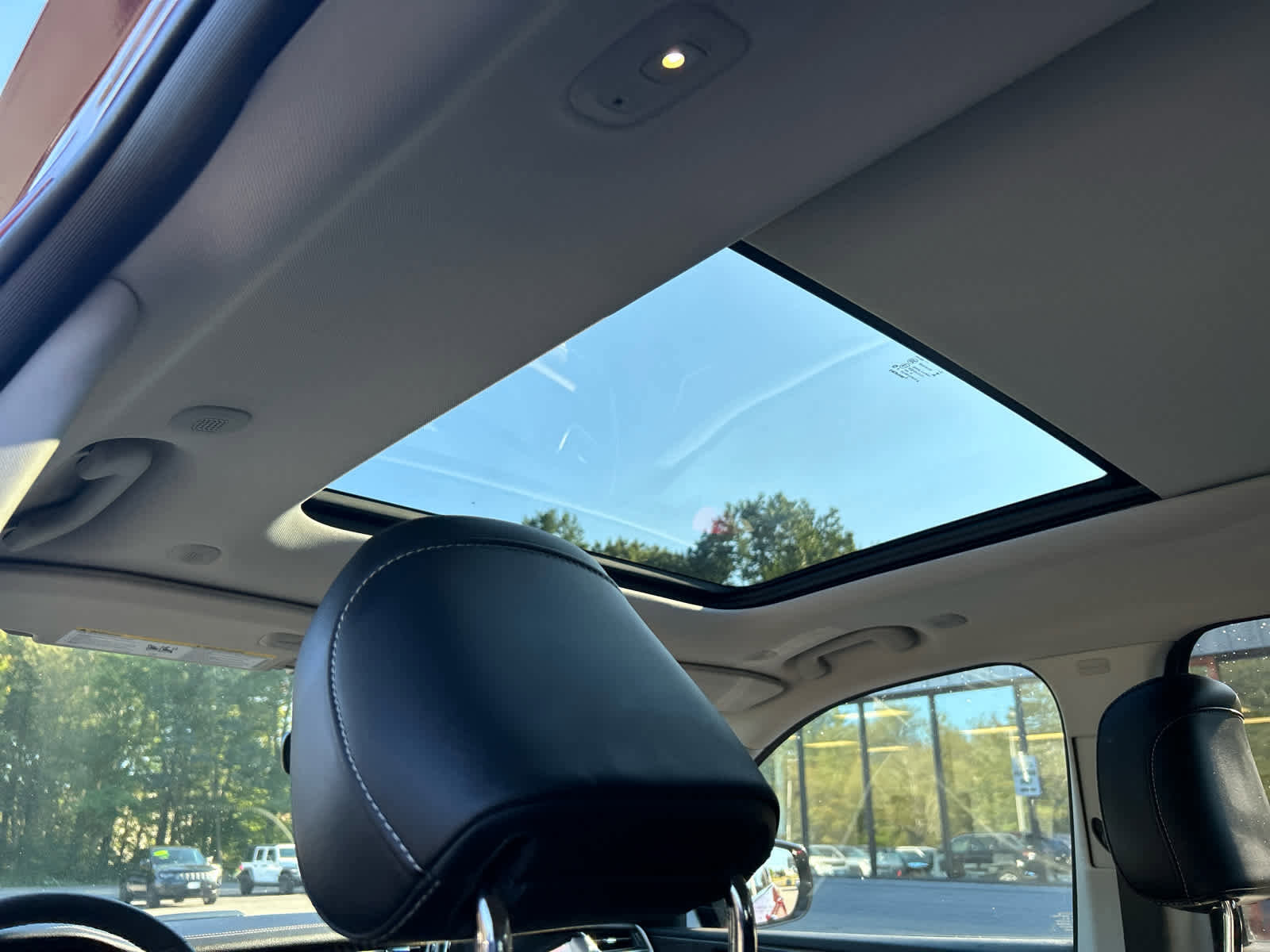 Used 2023 Jeep Grand Cherokee 4WD 4xe image 51