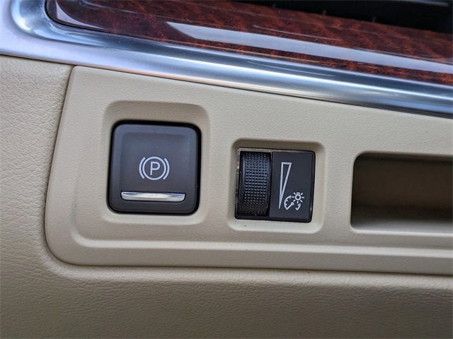 Used 2018 Cadillac XT5 Luxury w/ Driver Awareness Package image 25